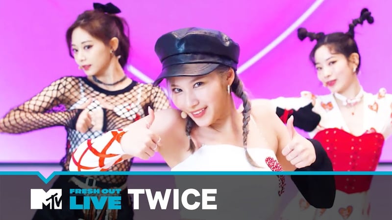  | TWICE Performs 'Scientist' | #MTVFreshOut