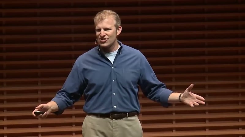 Think Fast, Talk Smart : Matt Abrahams is a lecturer of strategic communication at Stanford GSB